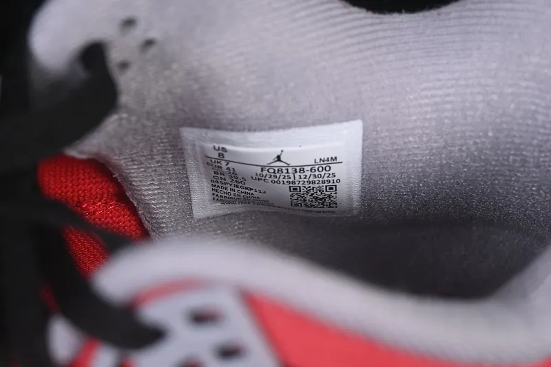 All categories Air Jordan Jordan series basketball shoes Air Jordan 4 LJR version Air Jordan 4 "Toro" AJ4 Joe 4 Big Red Bull replica basketball shoes FQ8138-600